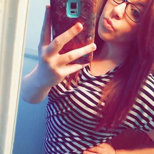 Meet your Posher, Destiney