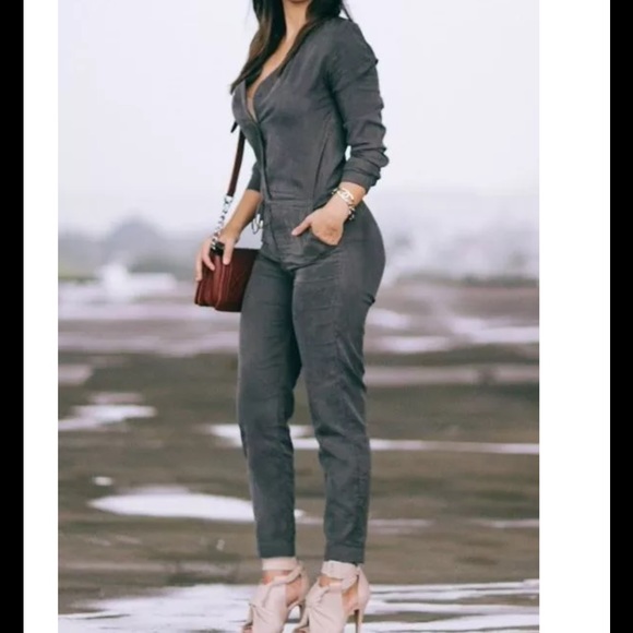 H&M jumpsuit - Picture 1 of 1