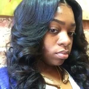 Meet your Posher, Leah