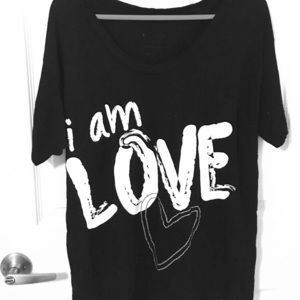 Peace Love World "I am love" t-shirt