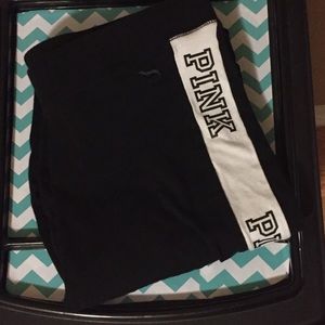 PINK Victoria's Secret Logo Leggings