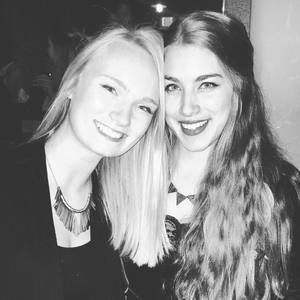 Meet your Posher, Liz