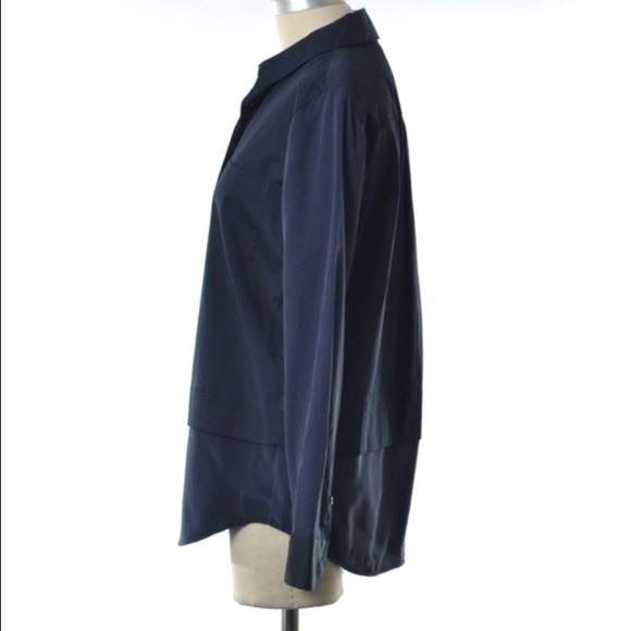 ❌SOLD❌Vince layered poplin/silk  buttondown - Picture 2 of 4