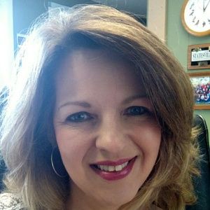 Meet your Posher, Rebecca