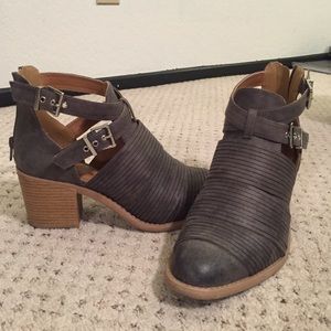 Gray boot heels