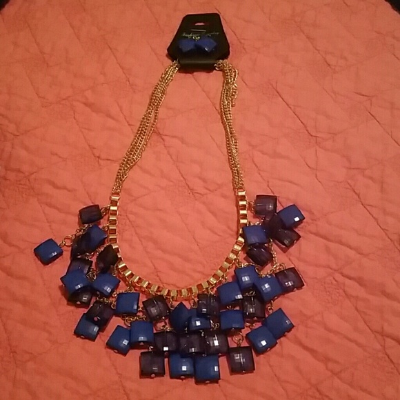 Jewelry - Picture 2 of 3