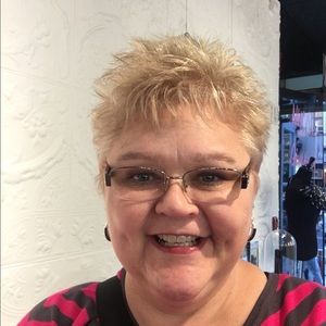 Meet your Posher, Kristie