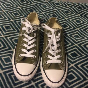 Converses new never used