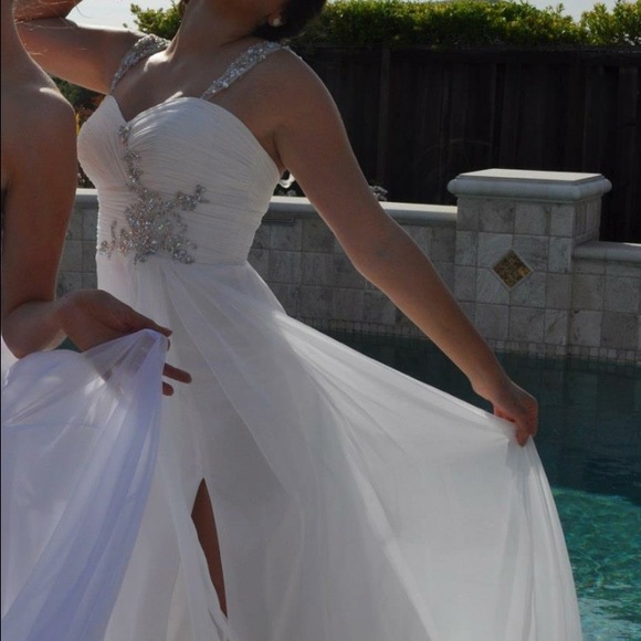 White Sherri hill prom dress
