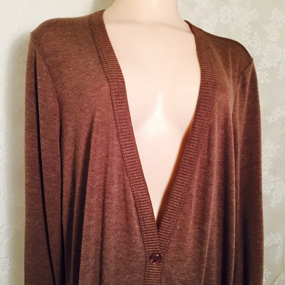 Sweaters - Beautiful long brown sweater.