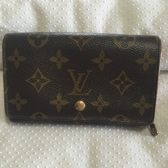 SOLD🚫Authentic Louis Vuitton Wallet/ vintage
