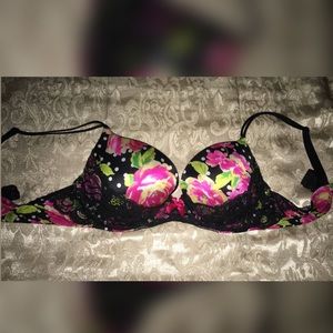 Victoria secret bra