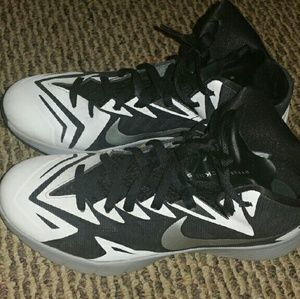 Men's Nike basketball shoes