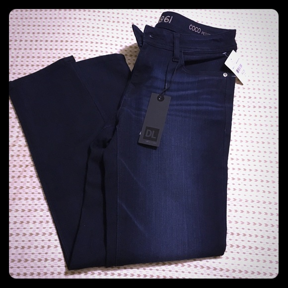 DL1961 Coco Petite NWT 27/4