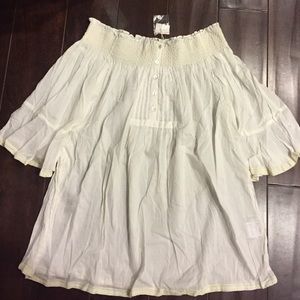 Japan brand off the shoulder top! New