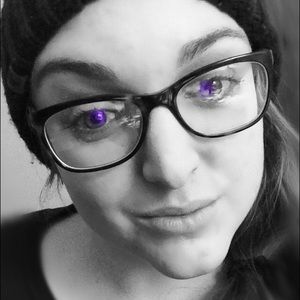 Meet your Posher, Halie