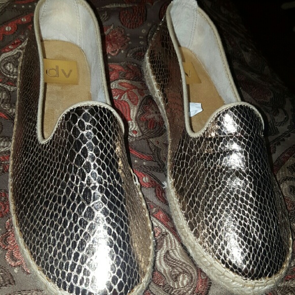 dv espadrilles sz 7