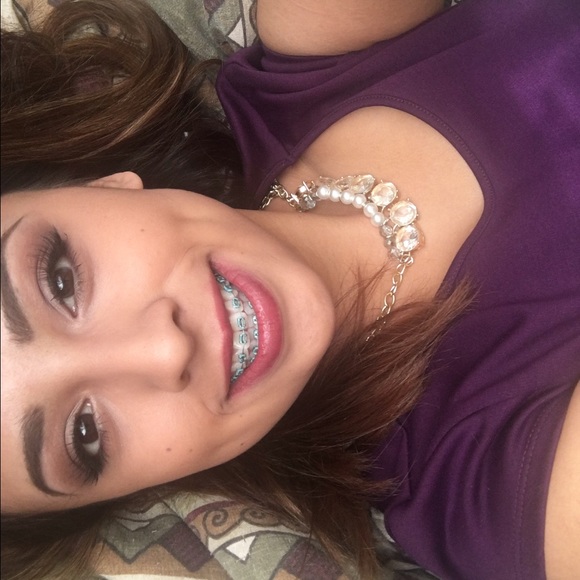 Meet your Posher, Cecilia - Picture 1 of 1