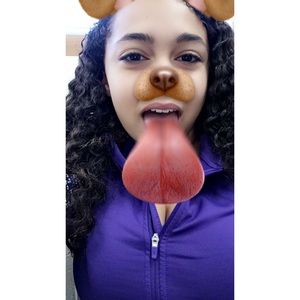 Meet your Posher, Hailey