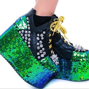 Qozmo Dragon Platforms