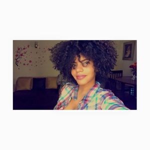 Meet your Posher, Karla