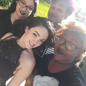 Meet your Posher, Lex