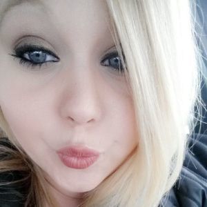 Meet your Posher, Carly