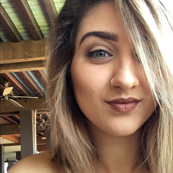 Meet your Posher, Ashtyn