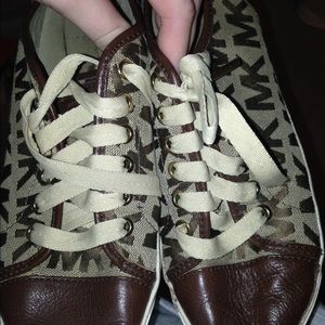 MICHAEL KORS SNEAKERS