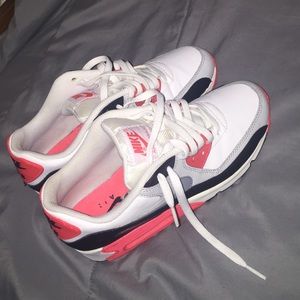 Infrared Nike Air Max