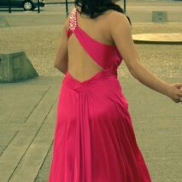 Prom dress! - Picture 3 of 4