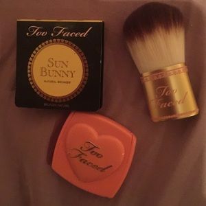 Too faced travel set
