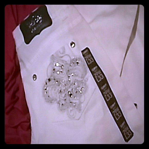 NWT white vanity jeans