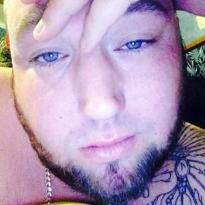 Meet your Posher, Travis