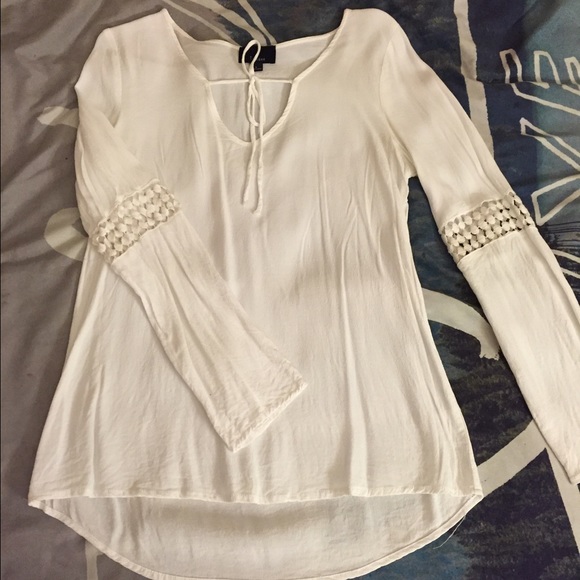Bell sleeve white top with ties