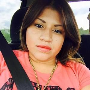 Meet your Posher, Lupita