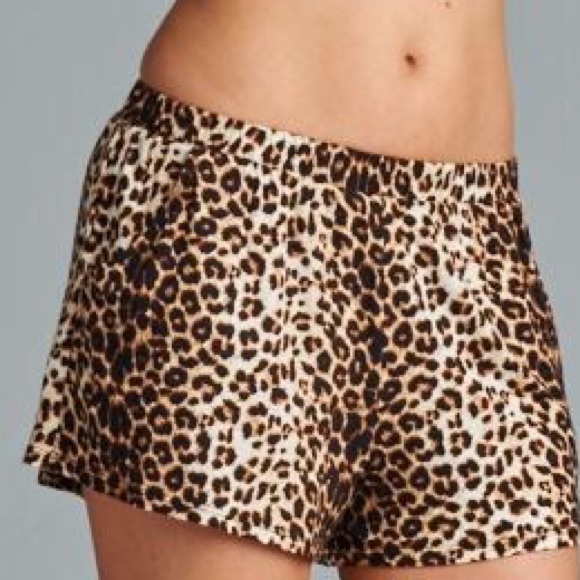 CLOSET CLEAR OUT Leopard Print Shorts - Picture 3 of 4