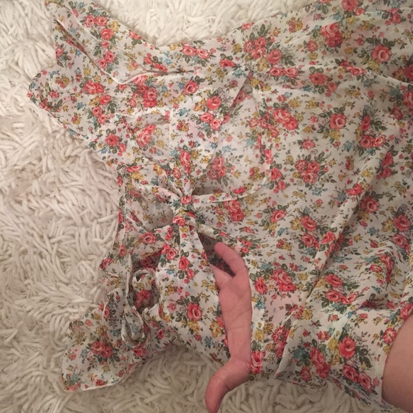 💐🌸 blouse - Picture 2 of 3