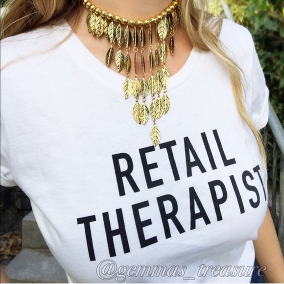 || RETAIL THERAPIST || 5 STAR RATED - Picture 3 of 4