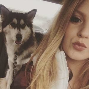 Meet your Posher, Lexi