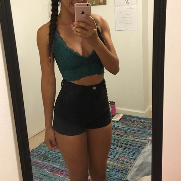 Brandy Melville shorts