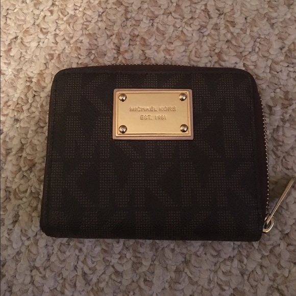 Dark Brown logo wallet