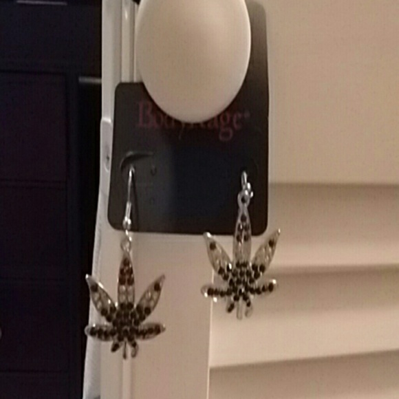 Tree Dangle earrings - Picture 2 of 3