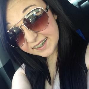 Meet your Posher, Karcy