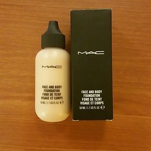MAC Face and Body Foundation