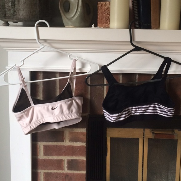 Two sports bras D.K.N.Y and NIKE - Picture 2 of 2