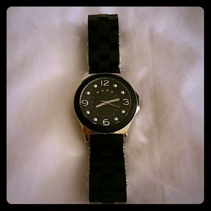 ()Marc jacobs watch black rubber/steel