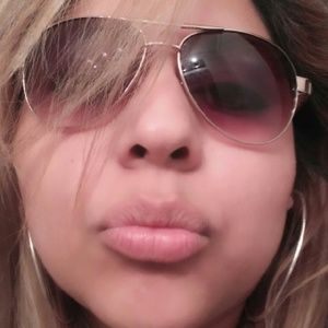 Meet your Posher, Ericka