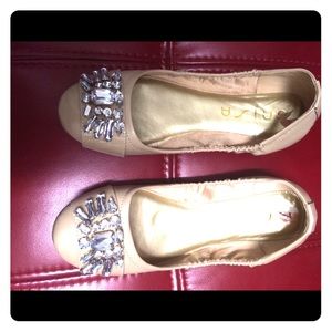 Anissa ballet flat