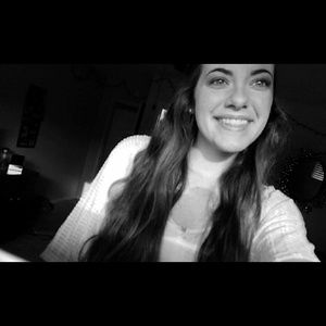 Meet your Posher, Kait